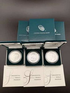 �č������� �哝�̋L�O 1�I���X .999 �V���o�[���_���v���O���� 3���Z�b�g OGP & COA�t��