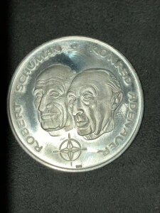 ���B�A�� EUROPA 1975 �V���o�[ �^�[���[ �N���E�� �V���[�}���ƃA�f�i�E�A�[