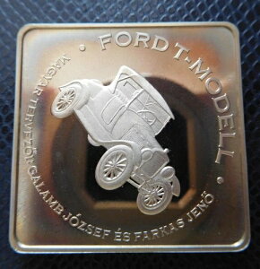 �n���K���[ / 1000 �t�H�����g - �t�H�[�h T ���f�� / 2006 PP - Unc