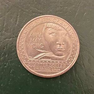 �G���[ - 2022 P - ANNA MAY WONG AW �N�H�[�^�[�uIN COD WE TRUST�v�~���g�G���[