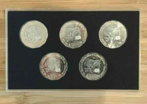 5 MONEDAS 20 �y�\ 700 A?OS DE LA FUNDACION LUNAR UNC �A�N���� �f�B�X�v���C �P�[�X