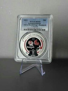 2022�N �\���������� 1/2�h���d�� �J�^�[�� FIFA���[���h�J�b�v PCGS MS68 �g�b�v�|�b�v 1/0