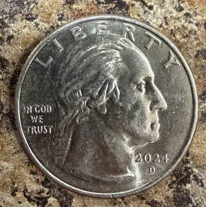 2024 D �~���g �z�[�v �N�H�[�^�[�uIn Cod We Trust�v�G���[�R�C�� Dr. Murray Reverend