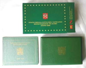 �Z���e�i�[ �o�`�J��/�o�`�J�� KMS �N���X�~�����c�F���U�b�c �R�C�� �Z�b�g 2010 PP/Stgl. (104025)