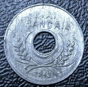 1943�N �t�����X�̃C���h�V�i - 5�T���`�[�� - �A���~�j�E���� - ��񎟐��E���� - �����Ɍ�����