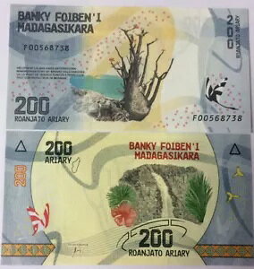 �}�_�K�X�J�� 200 Ariary 2017 P 98 UNC