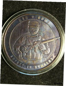 【極美品/品質保証書付】 アンティークコイン コイン 金貨 銀貨 [送料無料] 1 Oz 999 fine copper dark antique coin, 'Safety in Numbers' #5, "MEN AND ARMS"
