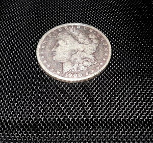 1900-O MORGAN SILVER DOLLAR E.PLURIBUS UNUM 90% Silver US Coin~ Excellent Cond.*