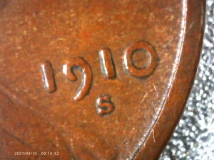 1910�N��̃V���[�v�ȃy�j�[�d�݁B�����̓��t�Ƃقڊ��S�ȏ����F�̐��������Ă��܂��B�ʐ^���������������B