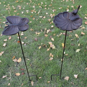 K[fjO ACA o[htB[_[2Zbg `EA [ Ai] AeB[N Be[W S nʍݎ one peice cast iron Bird feeder Plug-in style garden decoration 2