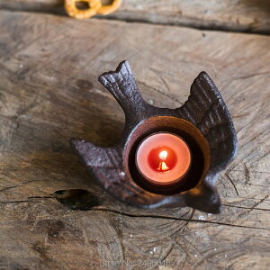 K[fjO ̌`̃LXgS̐ČÂbS̃Lhz_[ReiADM[{bNXAJfȕ Bird shape cast Iron Candlestick Handmade Old Wrought Iron candle holde