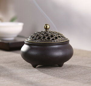 お香立て 香炉 お香 アロマ アロマテラピー アロマポット お香コーン お香バーナー 線香 御香 お線香 薫香 蚊取り お香ホルダー 禅 供香 黒 ブラック モノクロ 陶器 セラミック [送料無料 輸