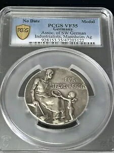 SASA tȂ Vo[ hCc_ }nC Pcgs z_[ Vf35