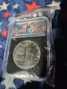 ���R�̏��_ 200 ���N�L�O 1 �I���X �V���o�[ ���E���h 1 �h�� �G���X��