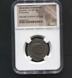 [}l̐ - fBINeBAkXA 284 ` 305 N - jIȉݕv - NGC