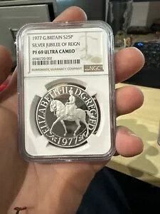 1977 シルバー プルーフ クラウン 25p NGC グレード PF69 UC シルバー ジュビリー クイーン エリザベス 2 世