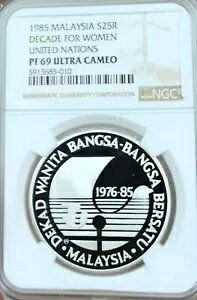 1985 }[VA Vo[ 25 Mbg  NGC PF 69 Eg JI