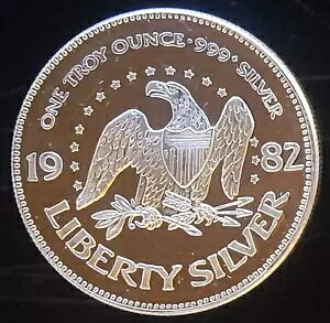 1982 A-�}�[�N ���o�e�B �~���g �C�[�O�� �x�� VTG-999 �V���o�[ 1 �I���X �I���X �A�[�g �o�[ ���E���h �R�C��