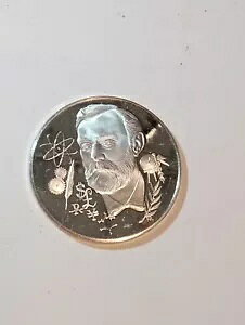 �m�[�x���܎��܎����L�O����1975�N12��10���X�^�[�����O�V���o�[�R�C��