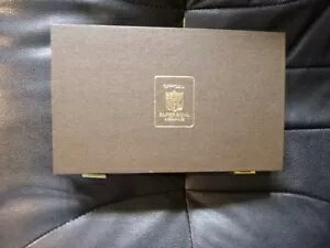 X[p[{ẼfBXvCP[XB12IXi2IXj݂̋̂݁BRC͕t܂B܂茩܂B