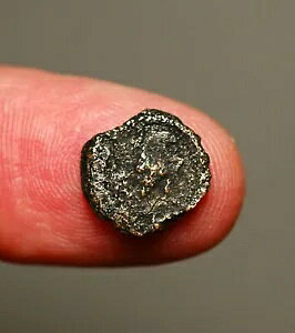 G40-33 ���_���A�w���f�剤 �I���O 37-4 �N�A�_�a�̏�ɘh�����������ȓ�