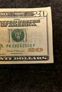 誕生日 (日付) シリアル番号 20 ドル紙幣 09262002 (2017A) 2002 年 9 月 26 日