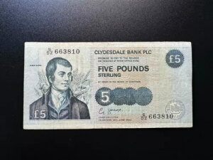 XRbgh NCYf[s 5 |h 2002 NÂʋs P-218d