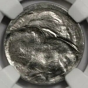 NGC MS66 XgbN X[ `F[ XgCN _C Lbv jbP ~g G[ j[NȌi