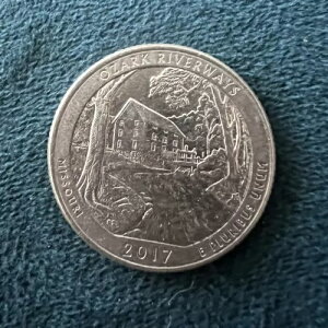 2017-P �I�U�[�N ���o�[�E�F�C�Y �N�H�[�^�[