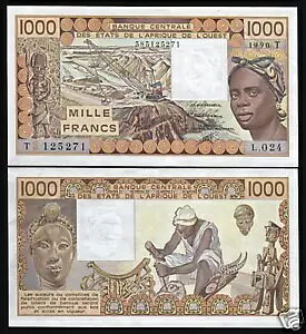 AtJ g[S 1000 1,000 P-807 T 1990 N[ UNC ͎ł