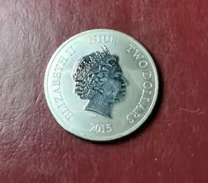 クイーン エリザベス 2 世 ニウエ 2 ドル 1 オンス .999 銀貨 (2015) 山羊年