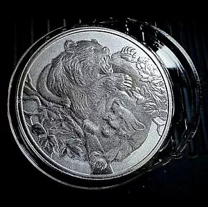 1 �I���X 2022 �j�E�G APEX �v���f�B�^�[�Y - �N�[�K�[ VS �x�A .999 �V���o�[ �n���R�C��