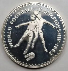 \g 1982N VGVG II 10 }eB Vo[ v[t RC [hJbv TbJ[