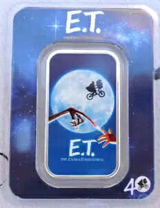 2022 �j�E�G E.T.�f��|�X�^�[�̃J���[�����ꂽ BU �R�C�� .999 ����J�[�h����