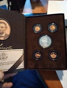 2009 �����J�[�� �R�C���ƔN��L�Z�b�g�A�V���o�[ �_���[�A�R���v���[�g �{�b�N�X�ACOA �t��