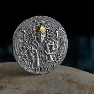 hD[T ̑ȃMV_b 62.2g AeB[Ndグ Vo[ RC J[ 2023