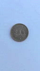 1990 N 5 yX RC͔Ɋ󏭂ȎWiłBGUxX 2  D G REG F D.