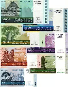 �}�_�K�X�J�� Ariary UNC �Z�b�g 100-200-500-1000-2000-5000-10000 ���� ����