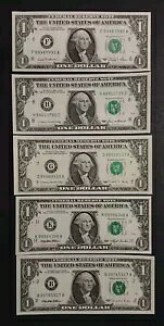 1981 N 2013 N܂ł̈قȂV[Y 10 ZbgAׂĐVi̖ʃm[guf炵Mtgv