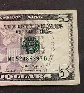 S 8 ̉ꂽ͂A(2-9)AhȃVAԍA5 hA2013 N