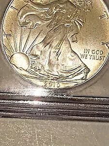 2010 AJ Vo[ C[O $1 ICG MS70 ƂĂfGȃRCłB