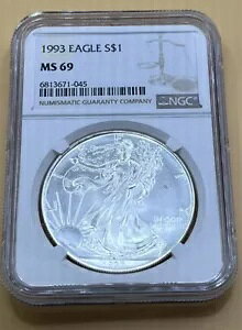 1993 AJ Vo[ C[OX NGC MS-69 uE x uCg Vo[ X|bgȂ