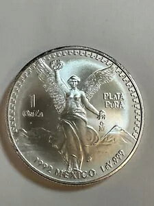 1992 1 IU  LVR x^ 1IX 999 v^ v