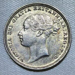 1883 ビクトリア 6 ペンス、ヤング ヘッド銀貨 - 優れた