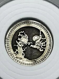 �蒤��̃O���[�g�ƃX�p�C�_�[�}�� - �p���C���f�B�A�� �R�C�� - �z�[�{�[ �j�b�P��