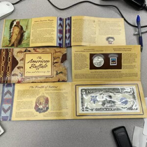 2001 NAJ obt@[݂ƒʉ݃Zbg