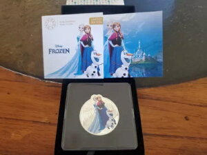 2022 pv fBYj[ AiƐ̏ 1 IX .999 t@C Vo[ v[t RC {bNX COA t