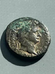 JUDAEA CAPTA ���[�} AE23 �g���t�B�[��ێ����Ă���h�~�e�B�A�k�X �~�l�u���̓��� W 10.06 g