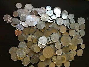 クイーン エリザベス 2 世コイン コレクション: 250 コイン: 1977 年王冠、ウィンストン チャーチル