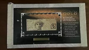 I[XgA 100 hAS[hAp[XybNXfBXvC P[X (AB83275/Q2)